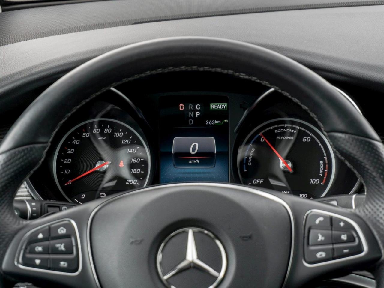 Mercedes-Benz EQV 300 AVANTGARDE Lang Edition Panorama 360°