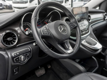 Mercedes-Benz EQV 300 AVANTGARDE Lang Edition Panorama 360°