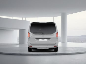 Mercedes-Benz EQV 300 Lang MBUX Distronic Totwinkel Easy-Pack