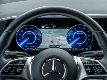 Mercedes-Benz EQV 300 Lang MBUX Navi Distronic Kamera SpurH