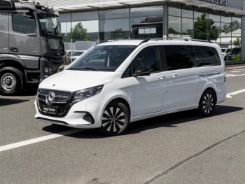 Mercedes-Benz EQV 300 Lang MBUX Navi Panorama 360° NP 99.362 € Mercedes-Benz EQV 300 Lang MBUX Navi Panorama 360° NP 99.362 €