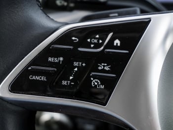 Mercedes-Benz EQV 300 Lang MBUX Distronic EasyPack Totwinkel