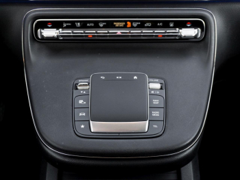 Mercedes-Benz EQV 300 Lang MBUX Distronic EasyPack Totwinkel