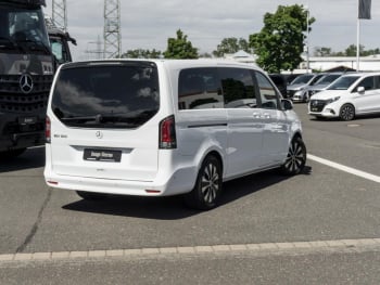 Mercedes-Benz EQV 300 Lang MBUX Distronic EasyPack Totwinkel