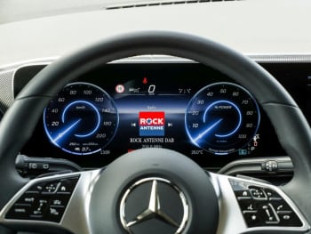 Mercedes-Benz EQV 300 Lang MBUXNavi Distronic Easy-Pack 360°