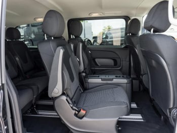 Mercedes-Benz EQV 300 Lang Navi Distronic Airmatic NP 92.404 Mercedes-Benz EQV 300 Lang Navi Distronic Airmatic NP 92.404