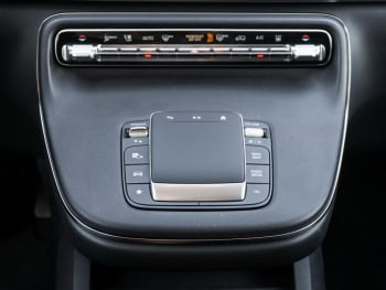 Mercedes-Benz EQV 300 Lang Navi Distronic Airmatic NP 92.404