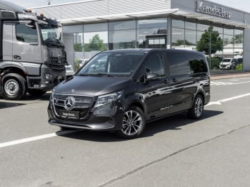 Mercedes-Benz EQV 300 Lang Navi Distronic Airmatic NP 92.404 Mercedes-Benz EQV 300 Lang Navi Distronic Airmatic NP 92.404