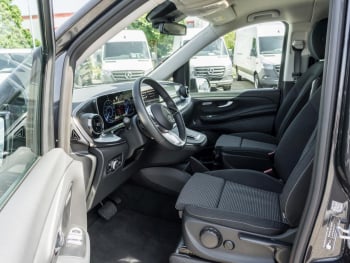 Mercedes-Benz EQV 300 Lang Navi Distronic Airmatic NP 92.404 Mercedes-Benz EQV 300 Lang Navi Distronic Airmatic NP 92.404