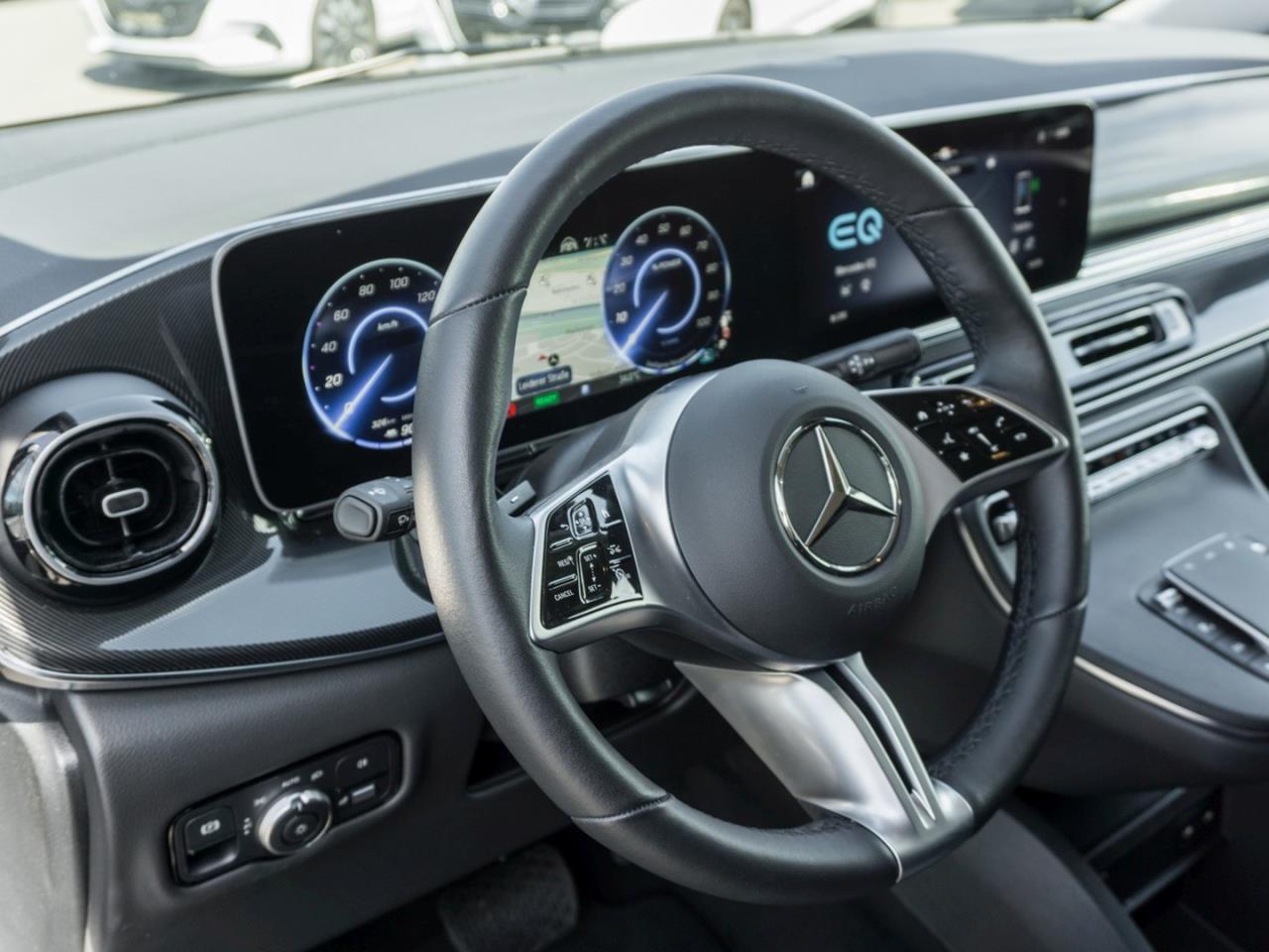 Mercedes-Benz EQV 300 Lang Navi Distronic Airmatic NP 92.404