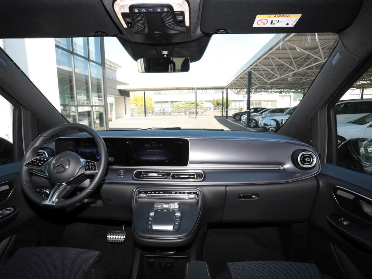 Mercedes-Benz EQV 300 Lang MBUX Distronic 360° NP 99.624 €