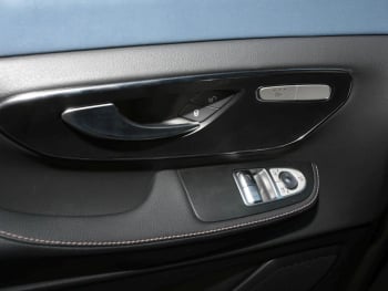 Mercedes-Benz EQV 300 Lang MBUX Distronic 360° NP 99.624 €