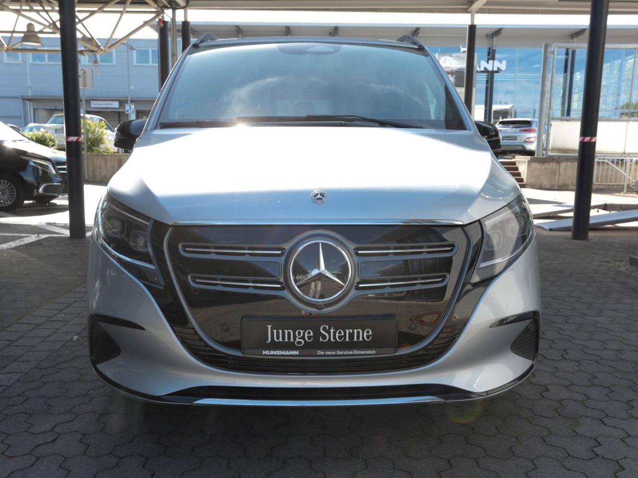 Mercedes-Benz EQV 300 Lang MBUX Distronic 360° NP 99.624 €