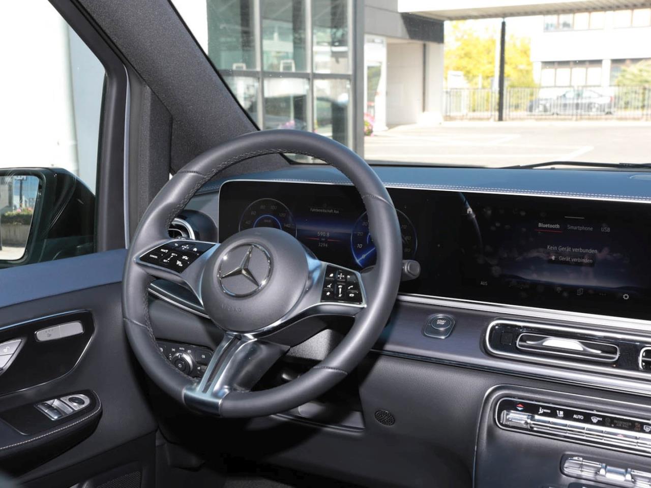 Mercedes-Benz EQV 300 Lang MBUX Distronic 360° NP 99.624 €