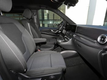 Mercedes-Benz EQV 300 Lang AMG MBUX Distronic 360° Totwinkel