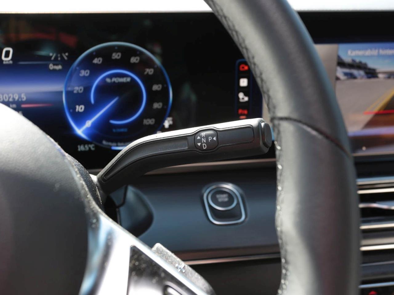 Mercedes-Benz EQV 300 Lang MBUX Navi Distronic NP 99.624 €