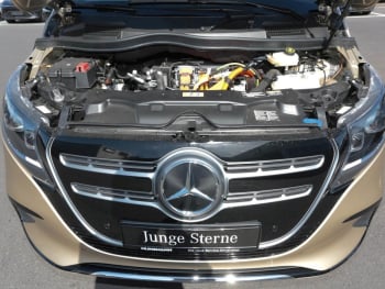Mercedes-Benz EQV 300 Lang MBUX Navi Distronic Totwinkel