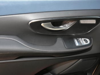 Mercedes-Benz EQV 300 Lang MBUX Navi Distronic Totwinkel