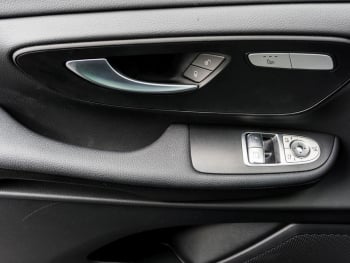Mercedes-Benz EQV 300 Lang Navi Kamera Easy-Pack Totwinkel