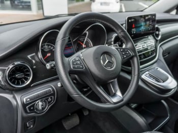 Mercedes-Benz EQV 300 Lang Navi Kamera Easy-Pack Totwinkel