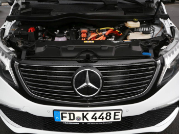 Mercedes-Benz EQV 300 lang MBUX 360° Distronic Airmatic PanoSD