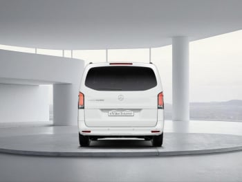 Mercedes-Benz eVito 129 Tourer PRO Lang Navi Distronic 360°