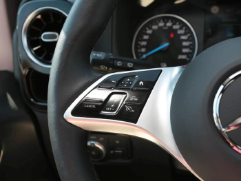 Mercedes-Benz eVito 129 Tourer PRO Lang MBUX Distronic 360°
