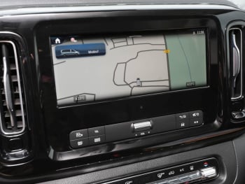 Mercedes-Benz eVito 129 Tourer PRO Lang Distronic 360° Sitzhzg