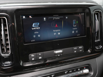 Mercedes-Benz eVito 129 Tourer PRO Lang Distronic 360° Sitzhzg