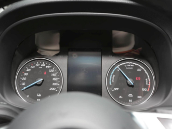 Mercedes-Benz eVito 129 Tourer PRO Lang Distronic 360° Sitzhzg