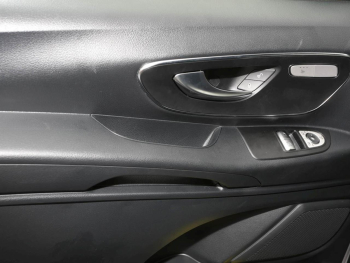 Mercedes-Benz eVito 129 Tourer PRO Lang Distronic 360° Sitzhzg