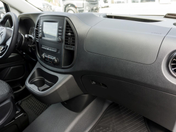 Mercedes-Benz eVito Vito 112 Kasten Extralang Navi Park-Paket