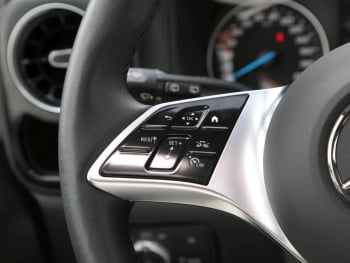 Mercedes-Benz eVito Vito 112 Kasten Lang Navi modifiziert 360°