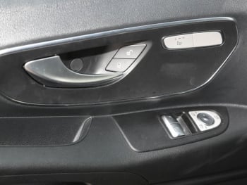 Mercedes-Benz eVito Vito 112 Kasten Lang Navi modifiziert 360°