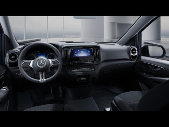 Mercedes-Benz eVito Vito 129 Tourer PRO Lang Distronic Kamera
