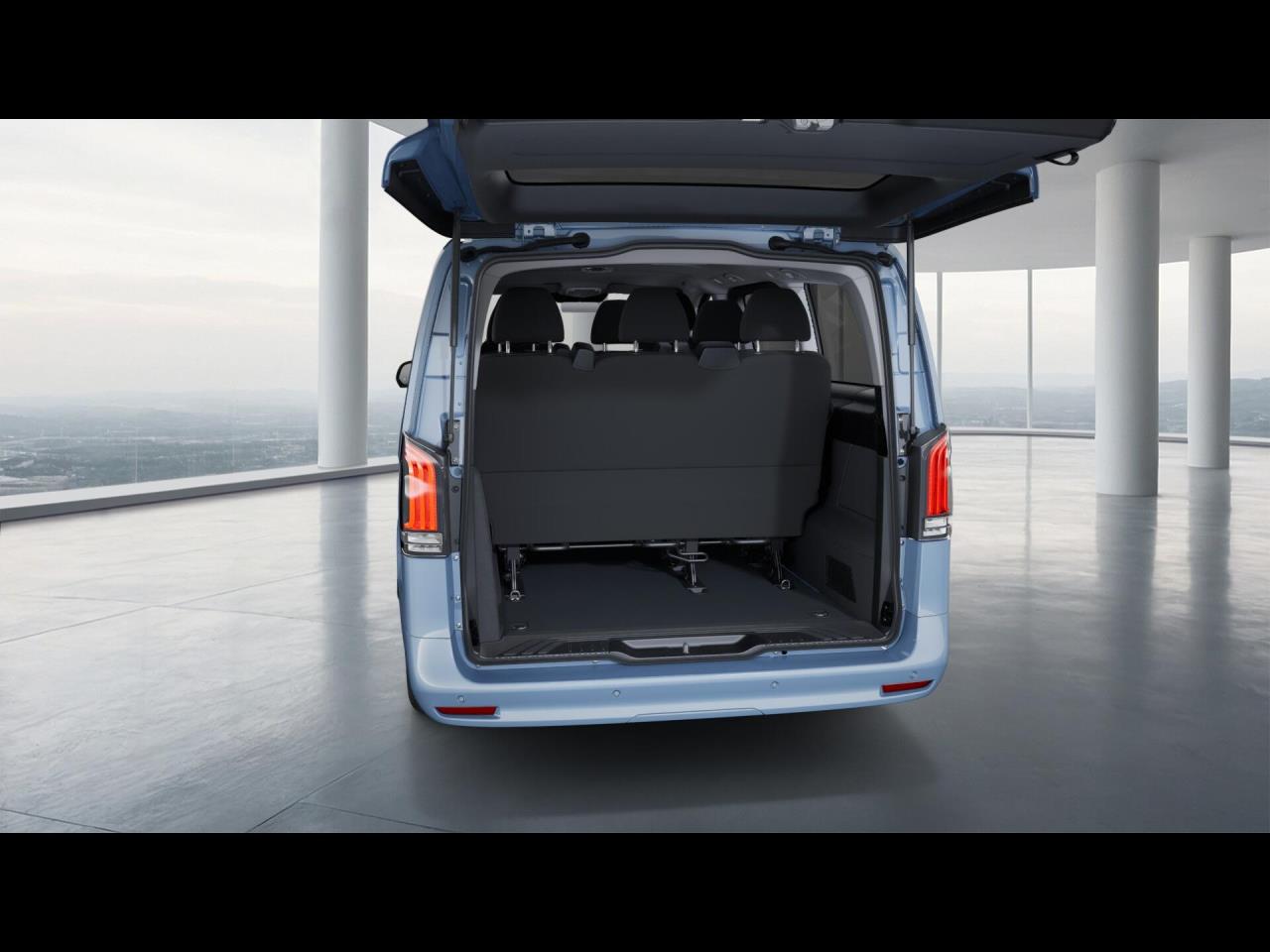 Mercedes-Benz eVito Vito 129 Tourer PRO Lang Distronic Kamera