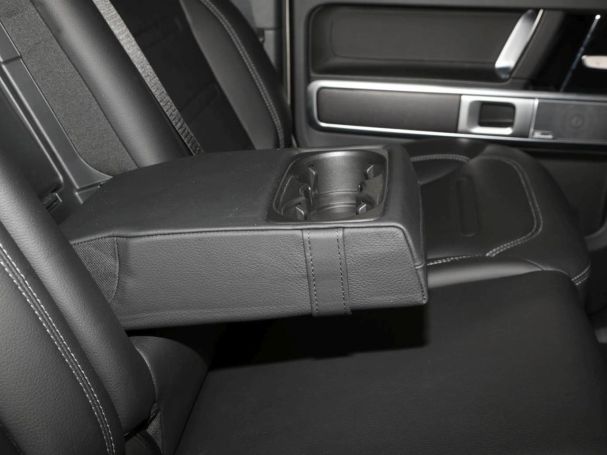 Mercedes-Benz G 350 d AMG Comand Distronic Schiebedach Standhzg Mercedes-Benz G 350 d AMG Comand Distronic Schiebedach Standhzg