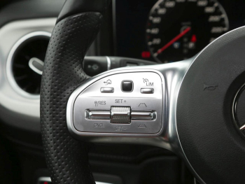 Mercedes-Benz G 350 d AMG Comand Distronic Schiebedach Standhzg
