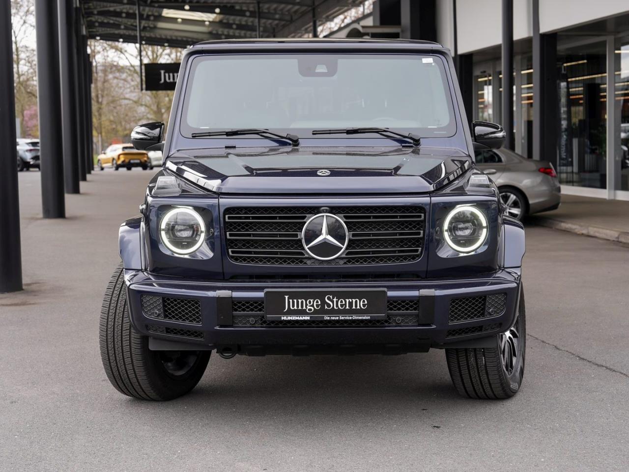 Mercedes-Benz G 500 AMG Night Distronic Schiebedach 360° AHK