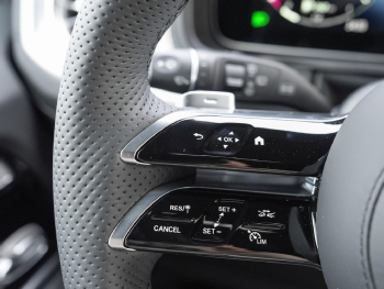 Mercedes-Benz G 450 d AMG Night AHK Schiebedach Distronic 360°