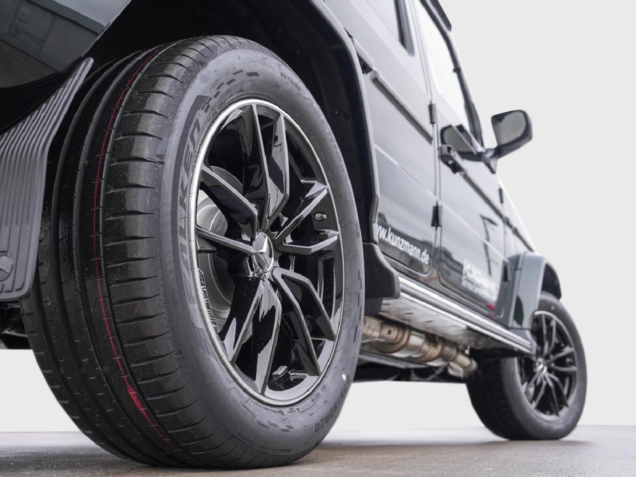 Mercedes-Benz G 450 d AMG Night AHK Schiebedach Distronic 360°