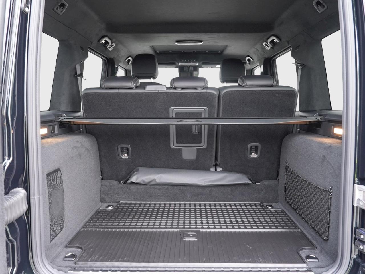 Mercedes-Benz G 450 d AMG Night AHK Schiebedach Distronic 360°