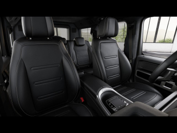 Mercedes-Benz G 450 d AMG Night AHK Schiebedach Distronic 360°