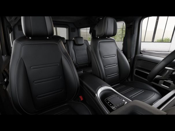 Mercedes-Benz G 450 d AMG Night AHK Schiebedach Distronic 360°