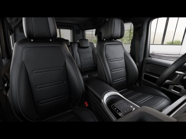 Mercedes-Benz G 450 d AMG Night AHK Schiebedach Distronic 360°