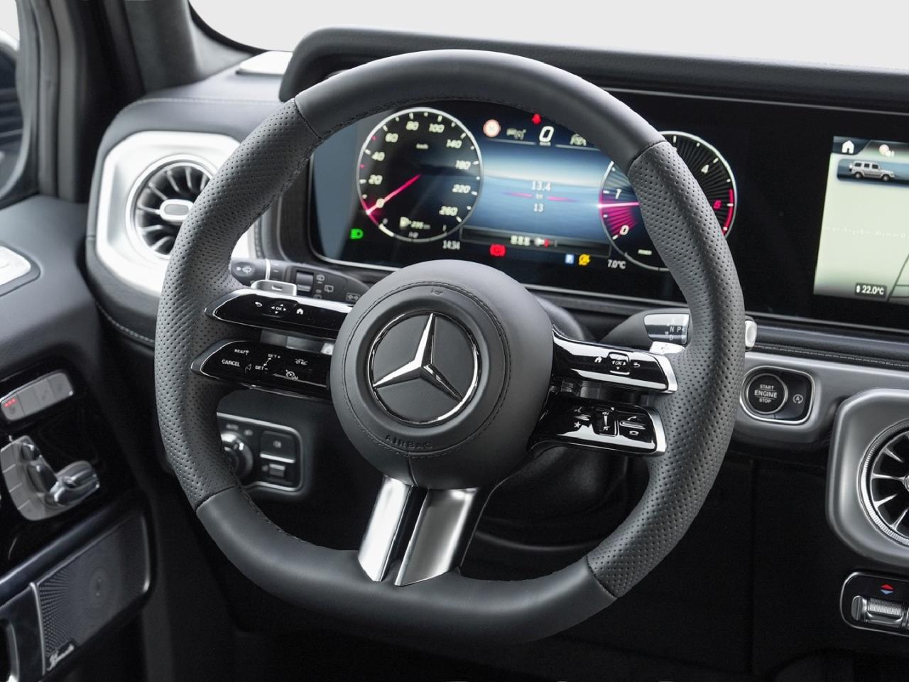 Mercedes-Benz G 450 d AMG Night AHK Schiebedach Distronic 360°