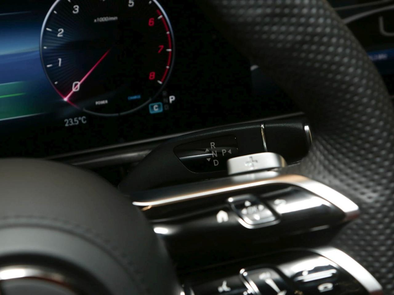 Mercedes-Benz G 500 AMG Night Schiebedach Standhzg 360° AHK