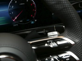 Mercedes-Benz G 500 AMG Night Schiebedach Standhzg 360° AHK