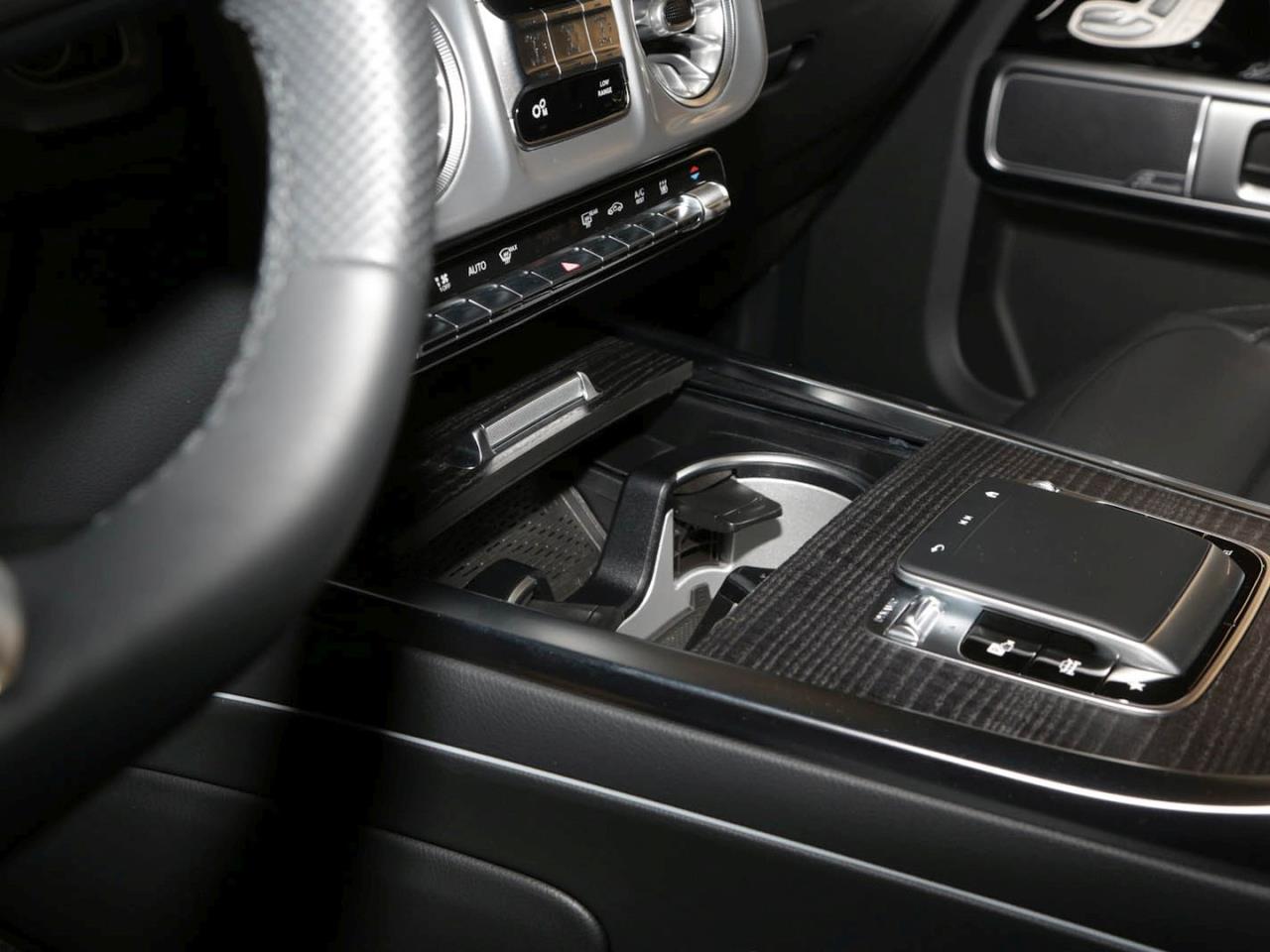 Mercedes-Benz G 500 AMG Night Schiebedach Standhzg 360° AHK