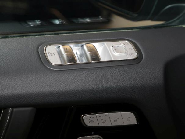 Mercedes-Benz G 500 AMG Night Schiebedach Standhzg 360° AHK Mercedes-Benz G 500 AMG Night Schiebedach Standhzg 360° AHK